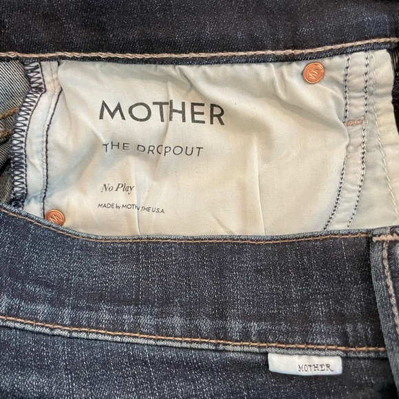 MOTHER The Dropout Boyfriend Jeans in No Play Size 25 - Picture 3 of 4